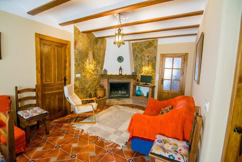 Cortijo Claudia Konuk evi Taberno Dış mekan fotoğraf